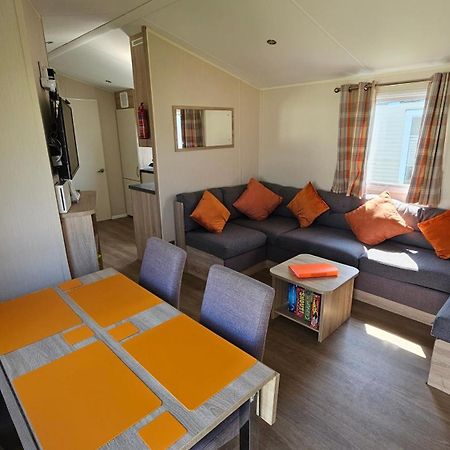 Kp Holiday Home Corton  Exterior photo